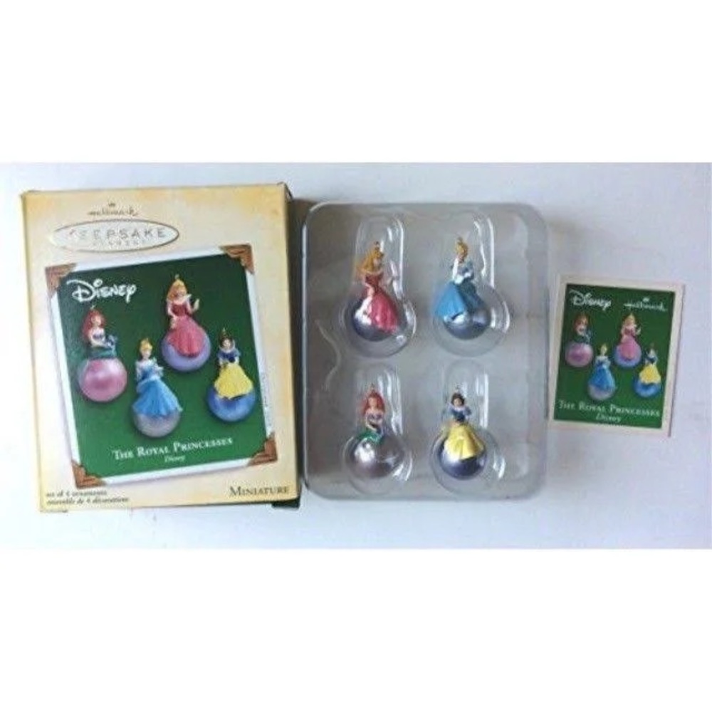 NWT Hallmark Keepsake Ornament 2005 Miniature: The Royal Princesses Disney - Picture 2 of 4